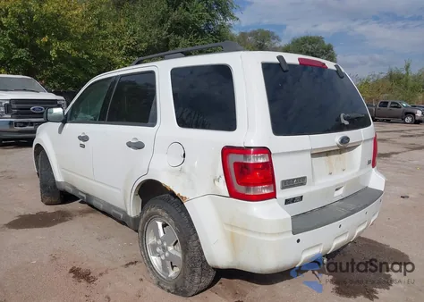 2010 Ford Escape Xlt из США, поврежденный, VIN 1FMCU0DG0AKC85406